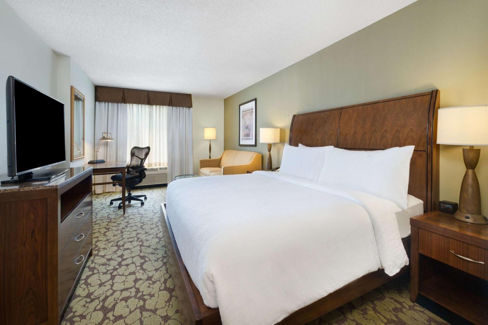 Hilton Garden Inn Atlanta North/Alpharetta Exterior photo