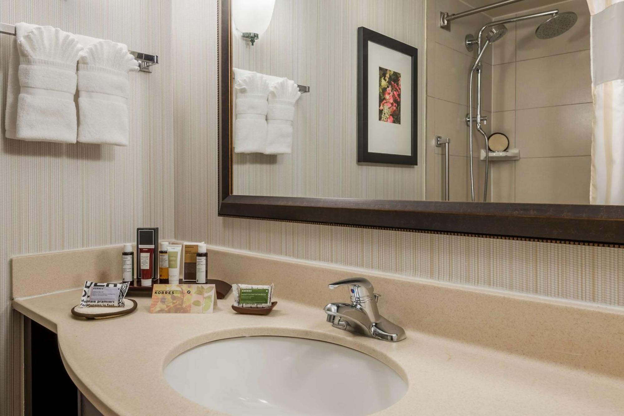 Hilton Garden Inn Atlanta North/Alpharetta Exterior photo