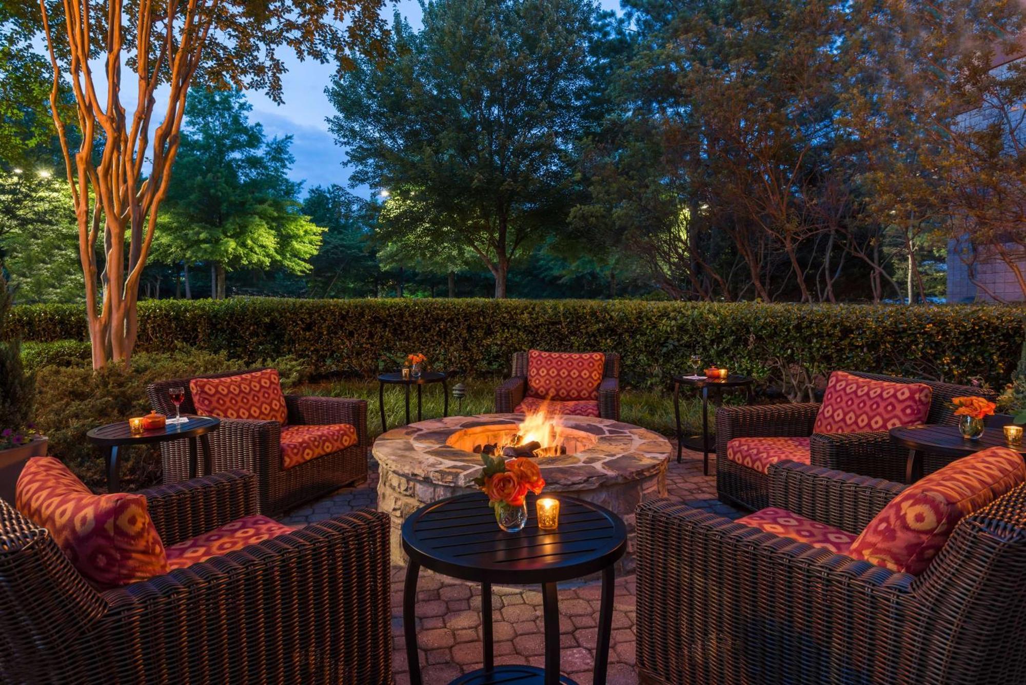 Hilton Garden Inn Atlanta North/Alpharetta Exterior photo